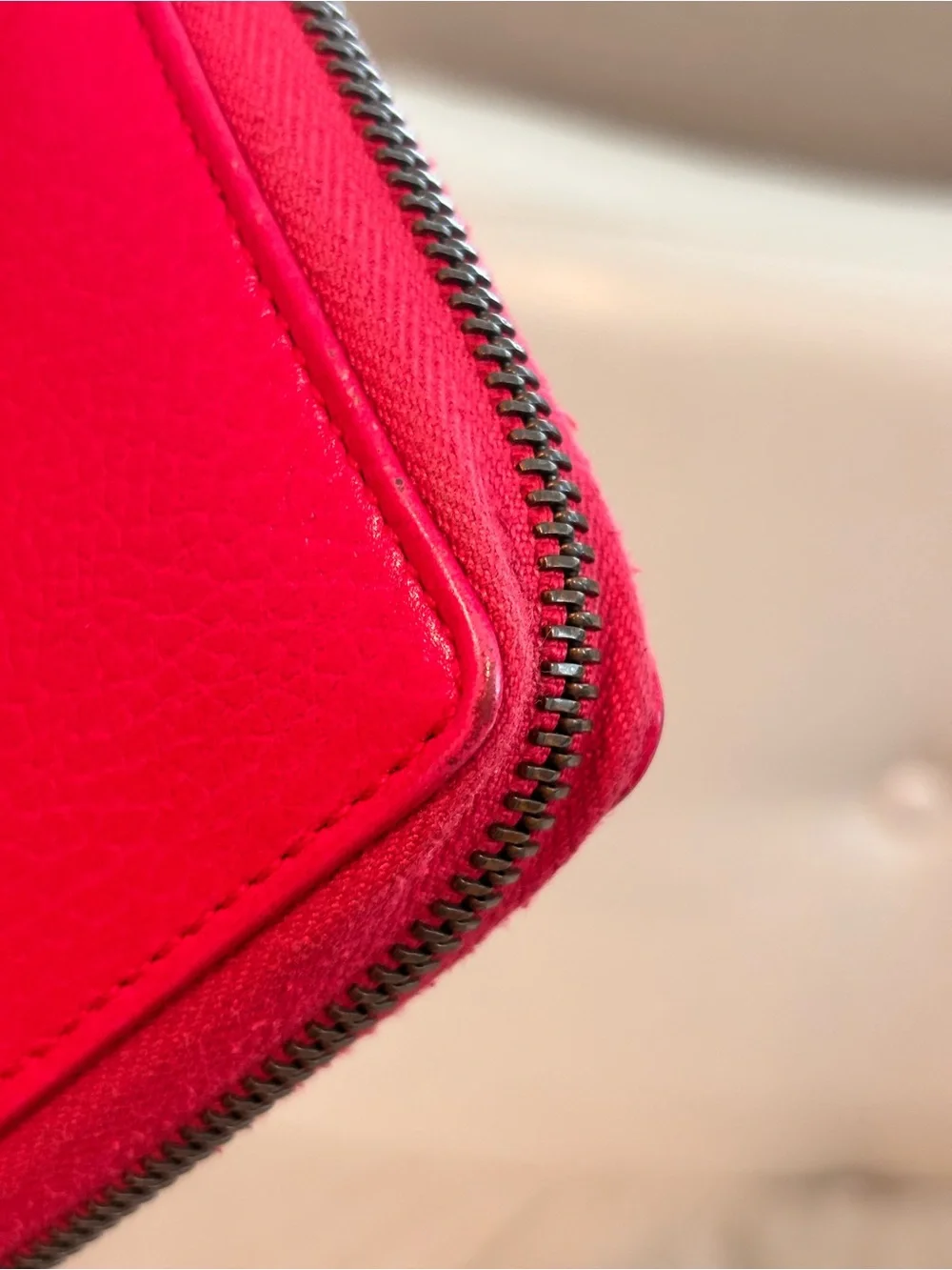 GUCCI Pink Marmont GG Limited Edition Butterfly Leather Zip Around Wallet - Picture 8 of 16